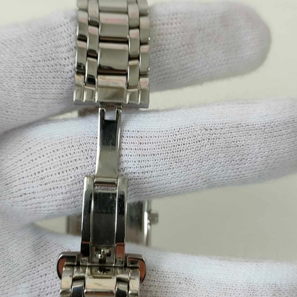 Fendi watch - Picture 9 of 10